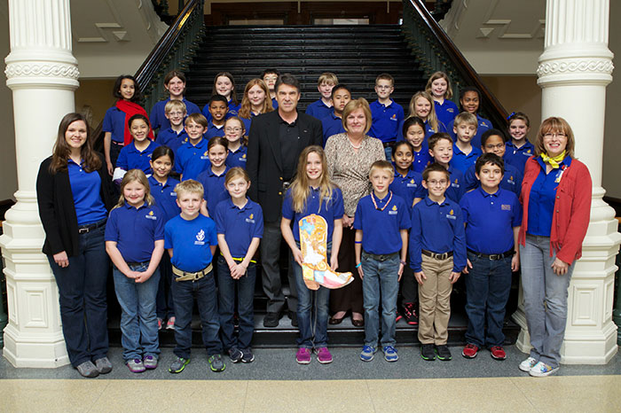 State Representative Stephanie Klick at Capitol with the Bethesda Christian School